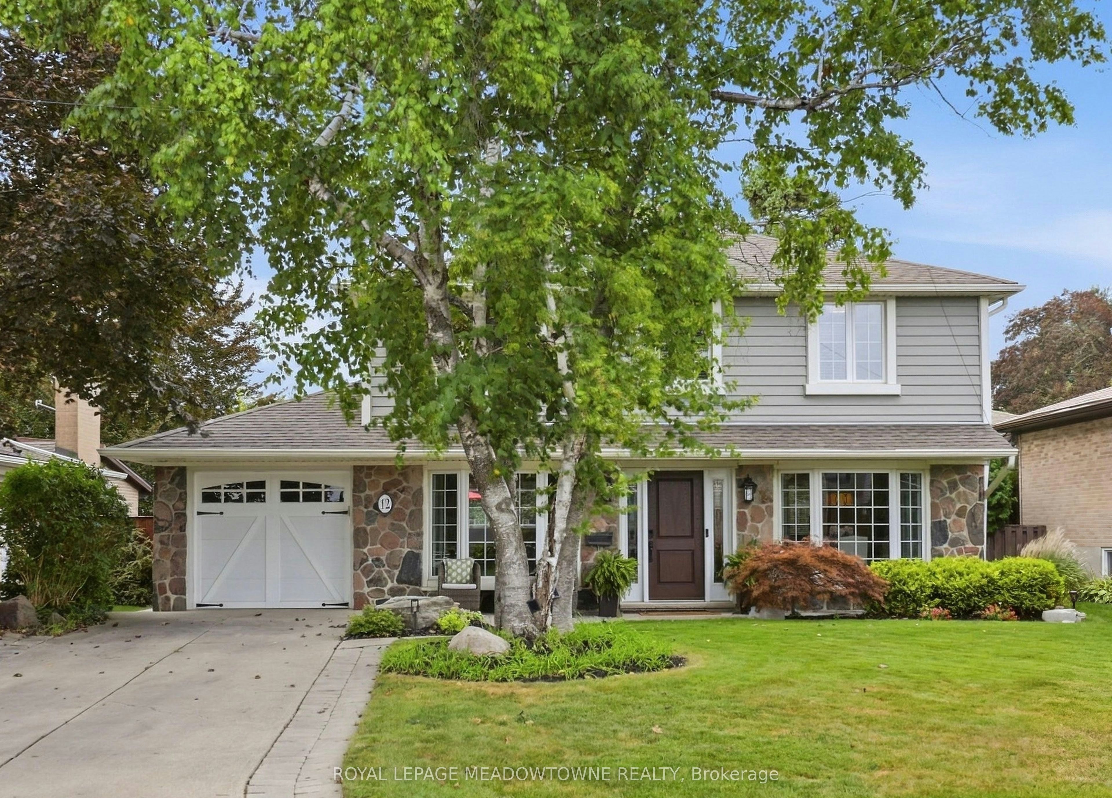12 Cheltenham Court, Brampton, ON, L6W 1J3