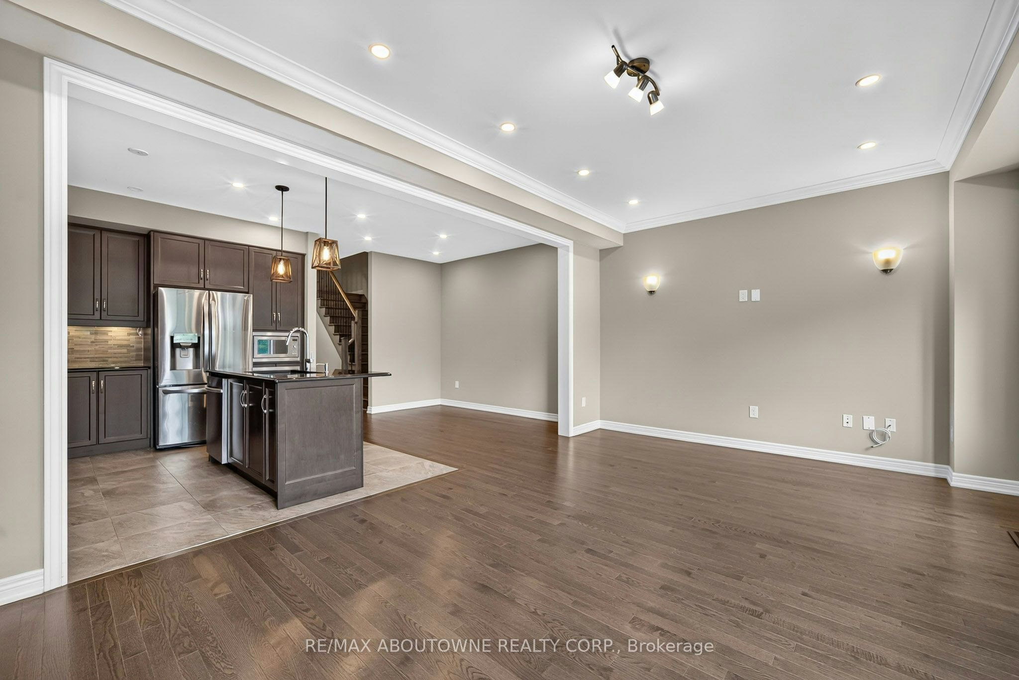 3289 Mockingbird Common, Oakville, ON, L6H 0W9 - 11