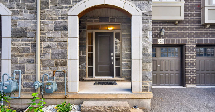 3289 Mockingbird Common, Oakville, ON, L6H 0W9 - 3