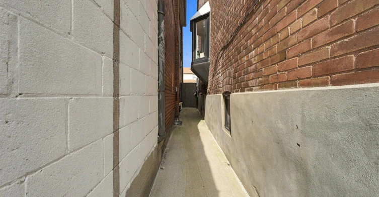 BSMT-1945 Davenport Road, Toronto, ON, M6N 1C3 - 21