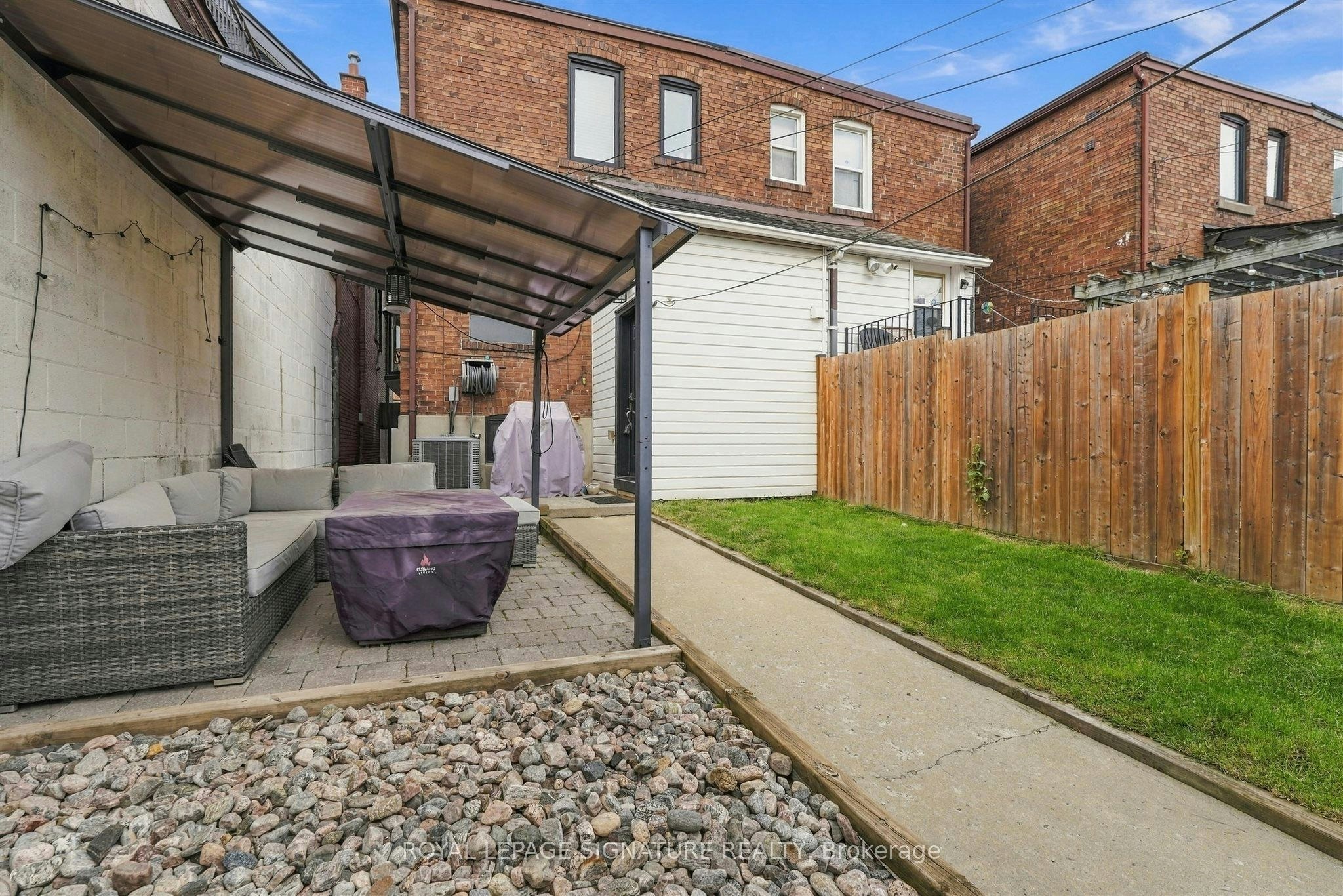 BSMT-1945 Davenport Road, Toronto, ON, M6N 1C3 - 20