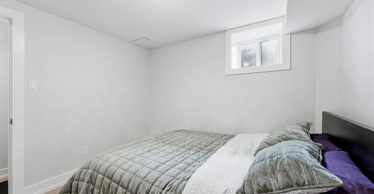 BSMT-1945 Davenport Road, Toronto, ON, M6N 1C3 - 12