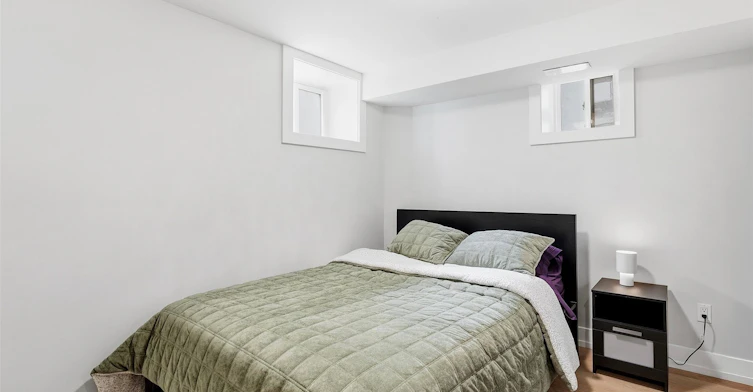 BSMT-1945 Davenport Road, Toronto, ON, M6N 1C3 - 10