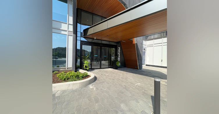 430-3240 William Coltson Avenue, Oakville, ON, L6X 0X1 - 2