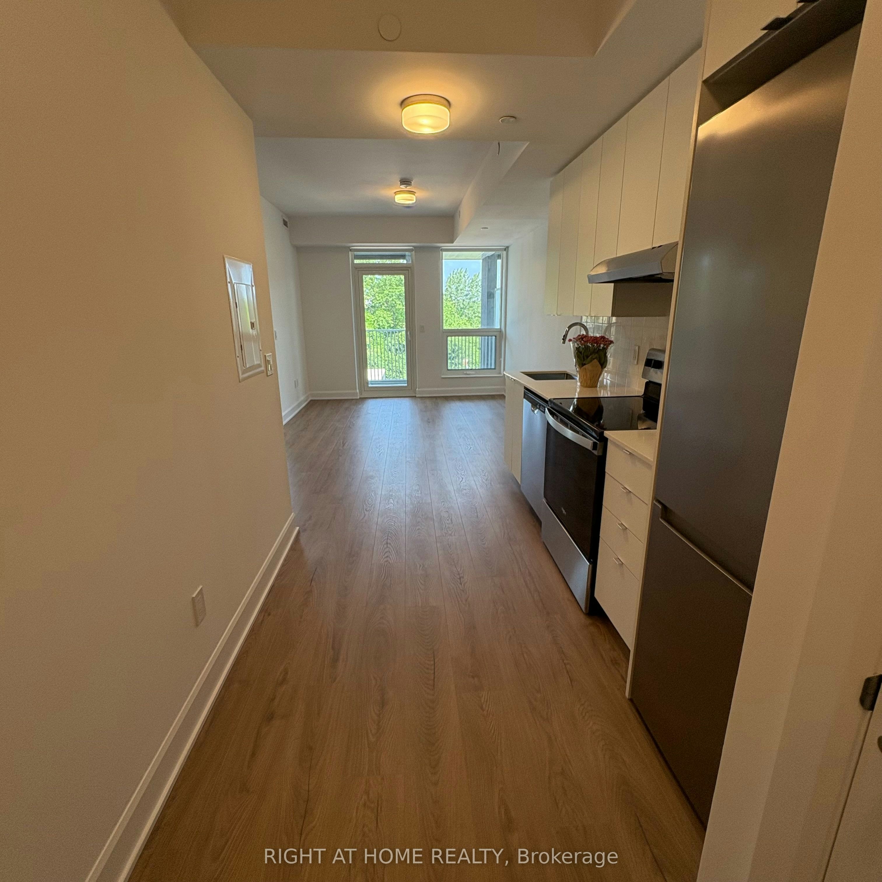 430-3240 William Coltson Avenue, Oakville, ON, L6X 0X1 - 4