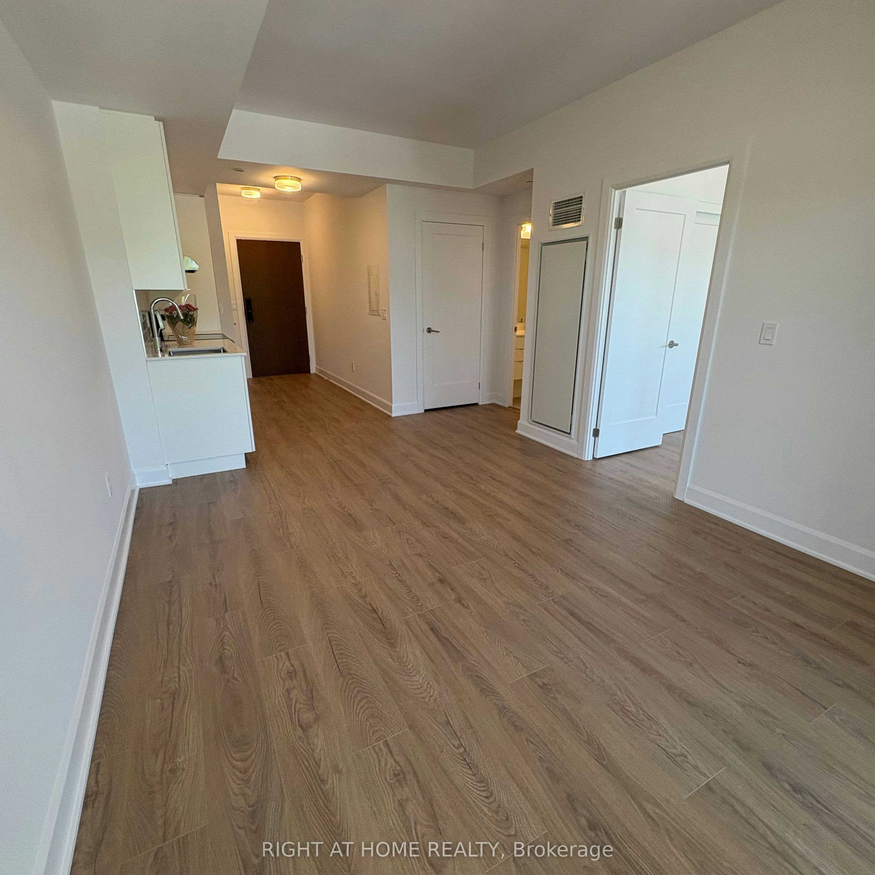 430-3240 William Coltson Avenue, Oakville, ON, L6X 0X1 - 10