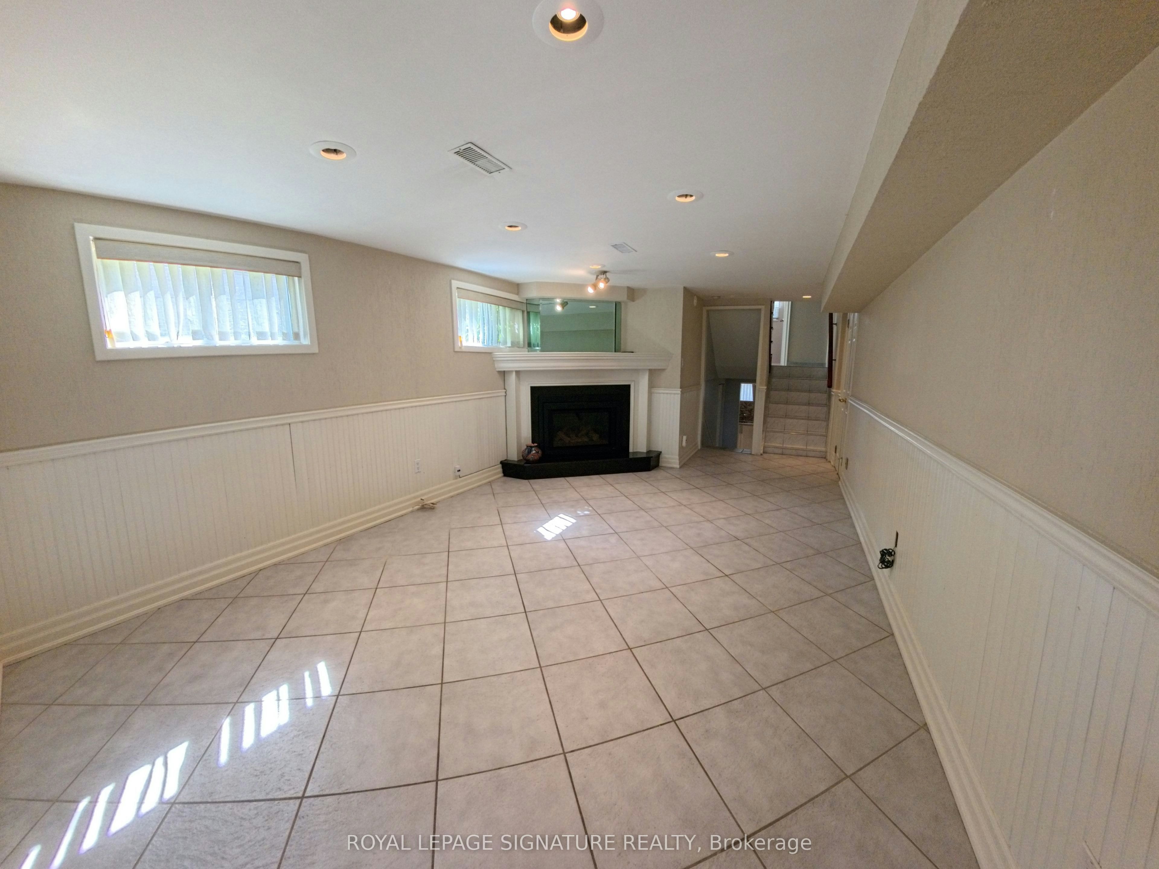 3612 Birchmeadow Crescent, Mississauga, ON, L4Y 3R7 - 4