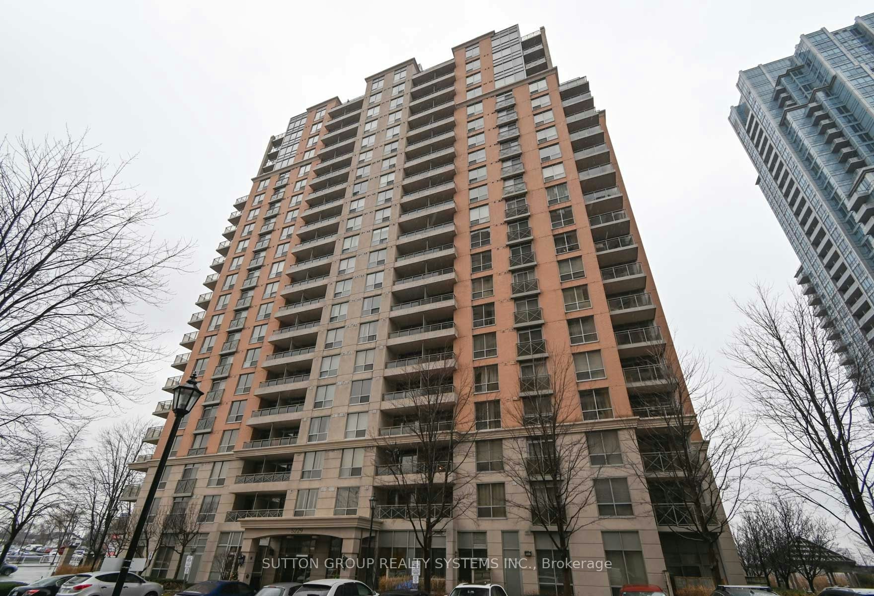 605-5229 Dundas Street W, Toronto, ON, M9B 6L9