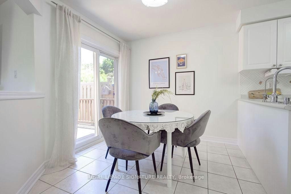 5386 Landsborough Avenue, Mississauga, ON, L5R 3X2