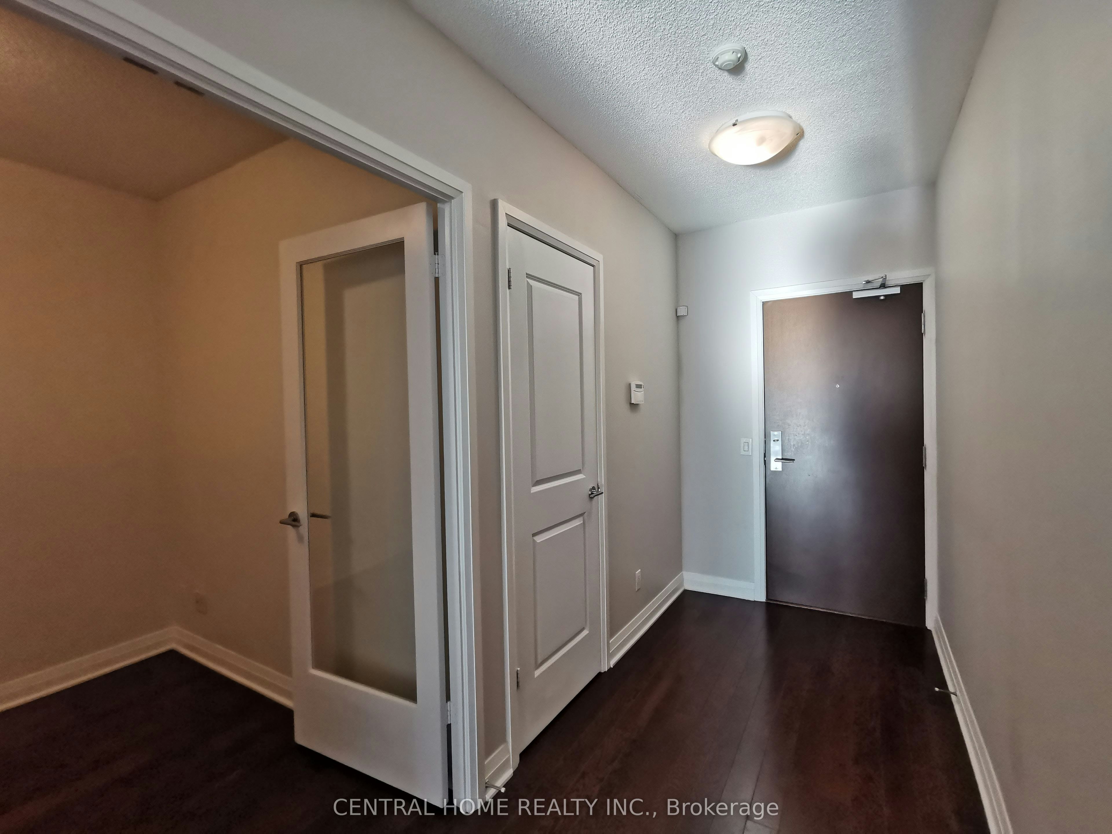 613-1055 Southdown Road, Mississauga, ON, L5J 0A3 - 4