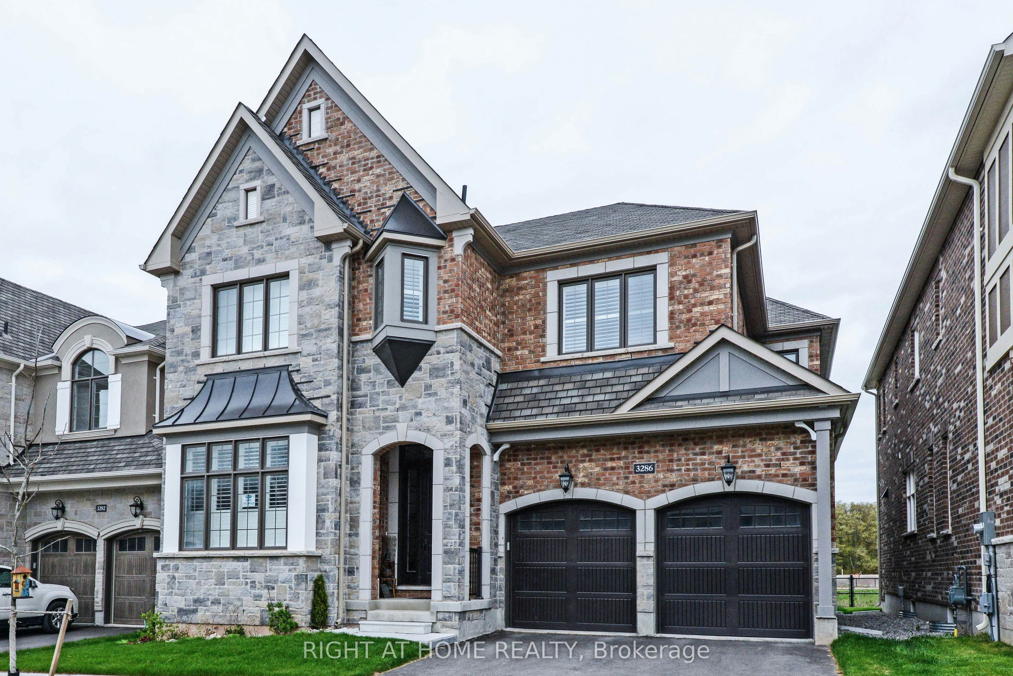 3286 Charles Biggar Drive, Oakville, ON, L6M 1N3