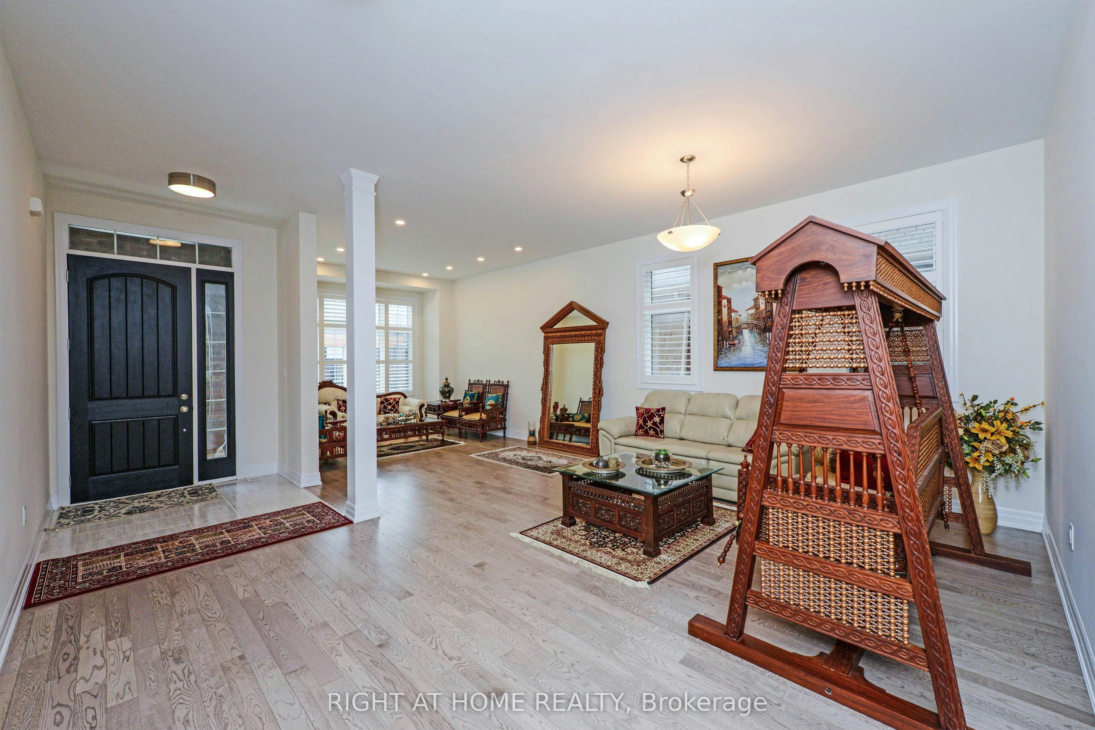3286 Charles Biggar Drive, Oakville, ON, L6M 1N3 - 2