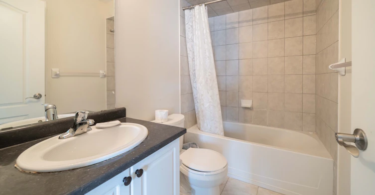 103-1380 Costigan Road, Milton, ON, L9T 8L2 - 8