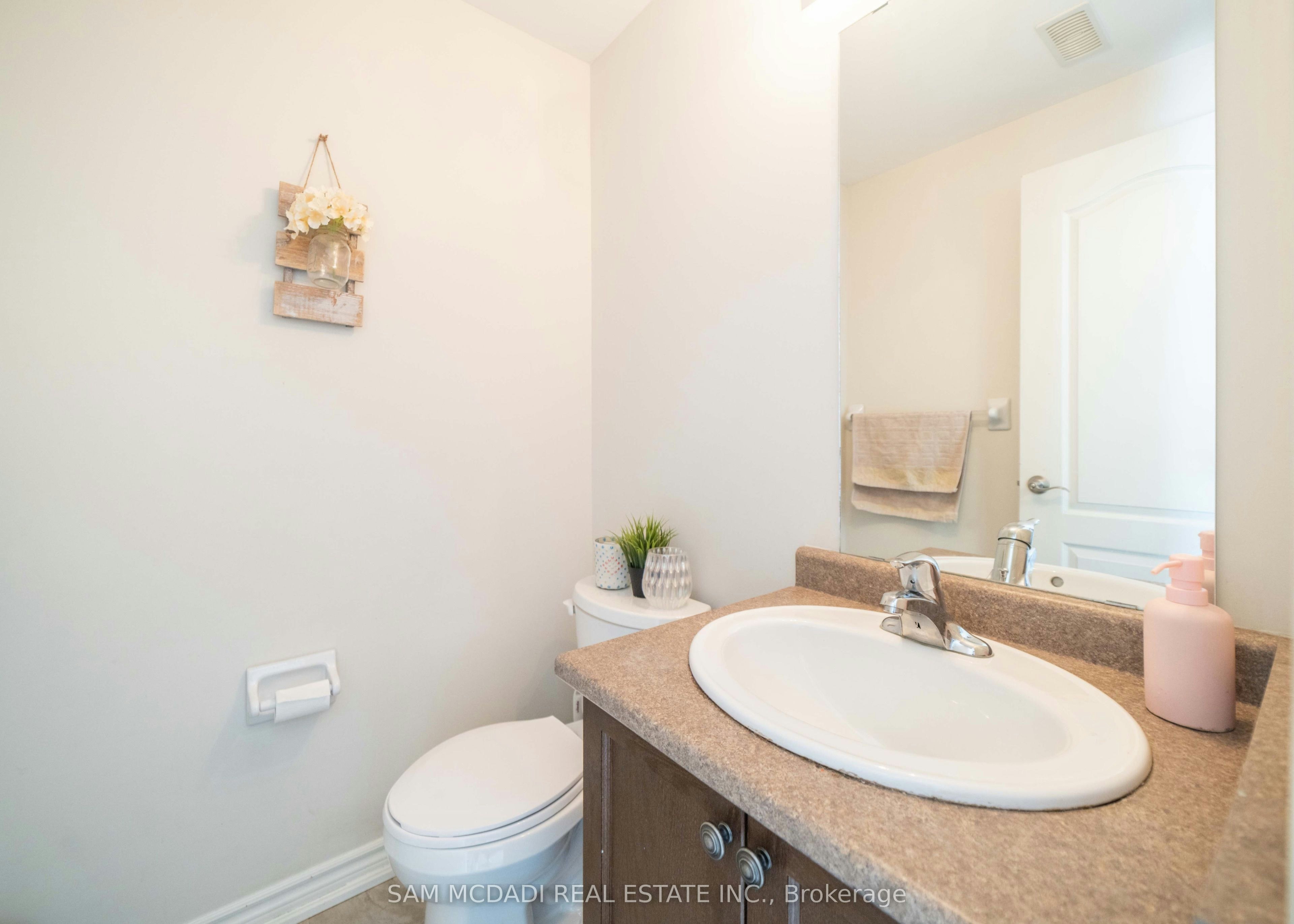 103-1380 Costigan Road, Milton, ON, L9T 8L2 - 9