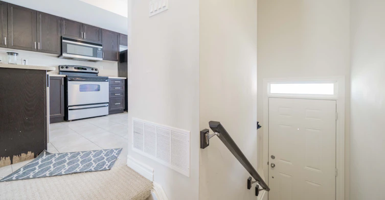 103-1380 Costigan Road, Milton, ON, L9T 8L2 - 6