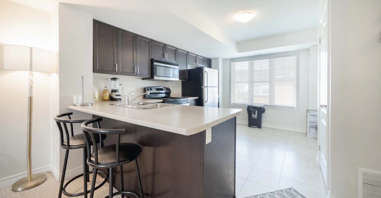 103-1380 Costigan Road, Milton, ON, L9T 8L2 - 5