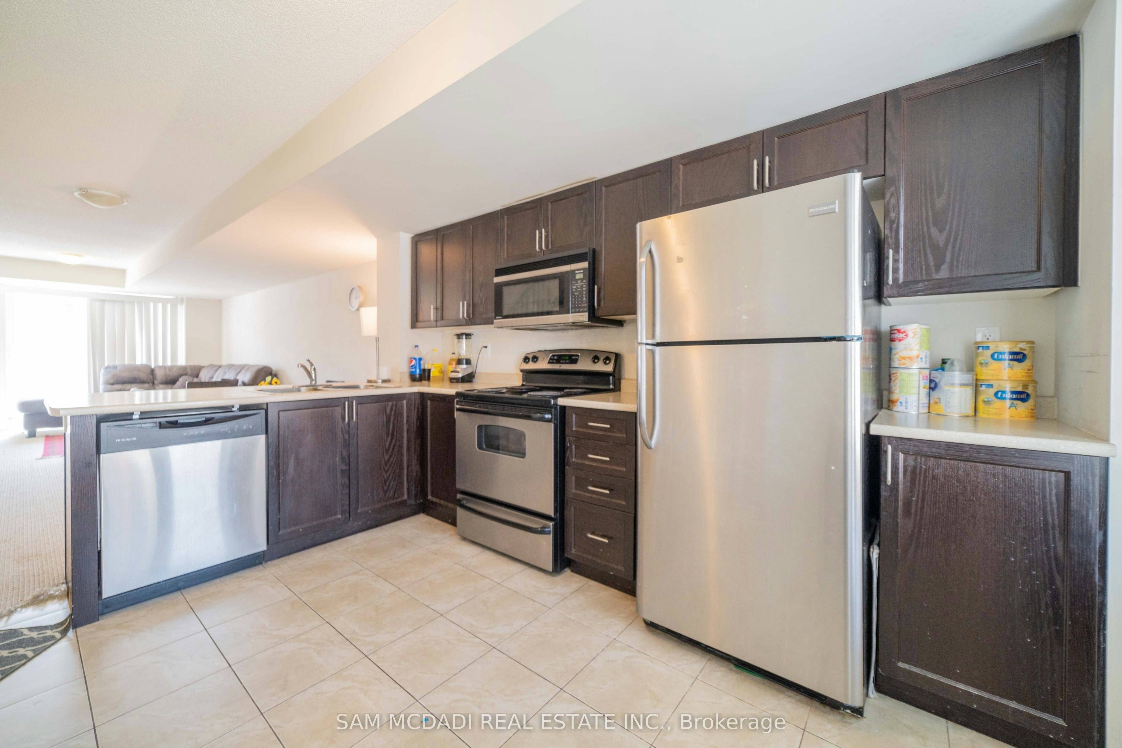 103-1380 Costigan Road, Milton, ON, L9T 8L2 - 4