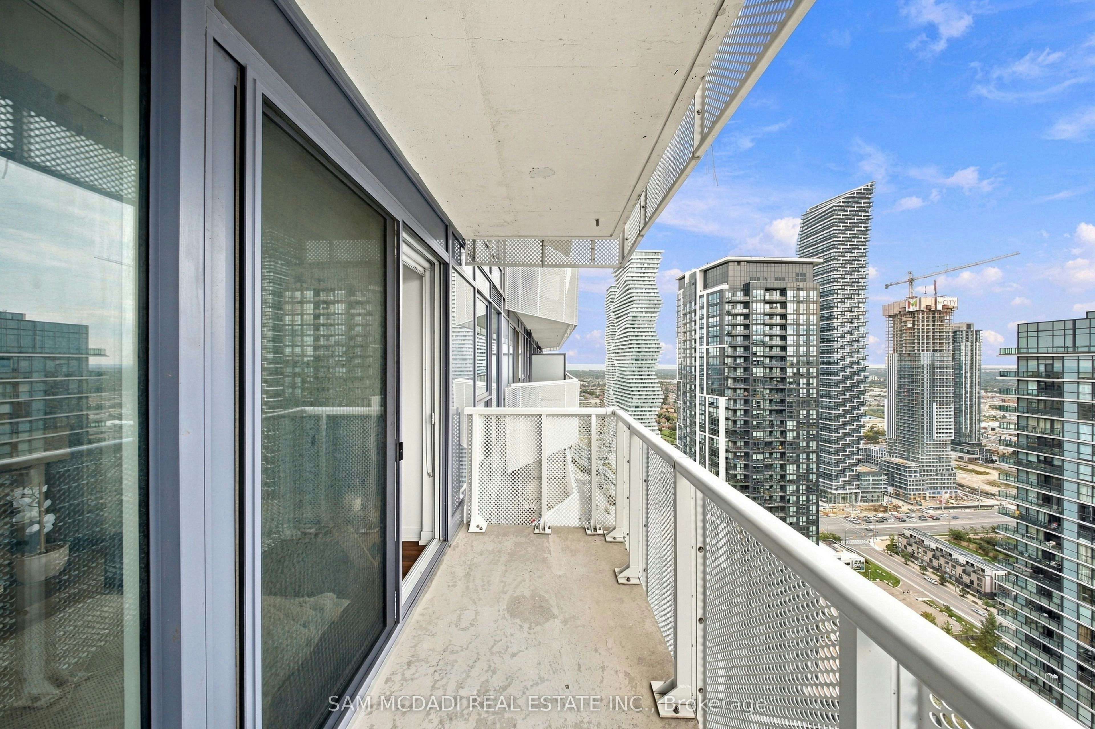 3702-4065 Confederation Parkway, Mississauga, ON, L5B 0L4 - 21
