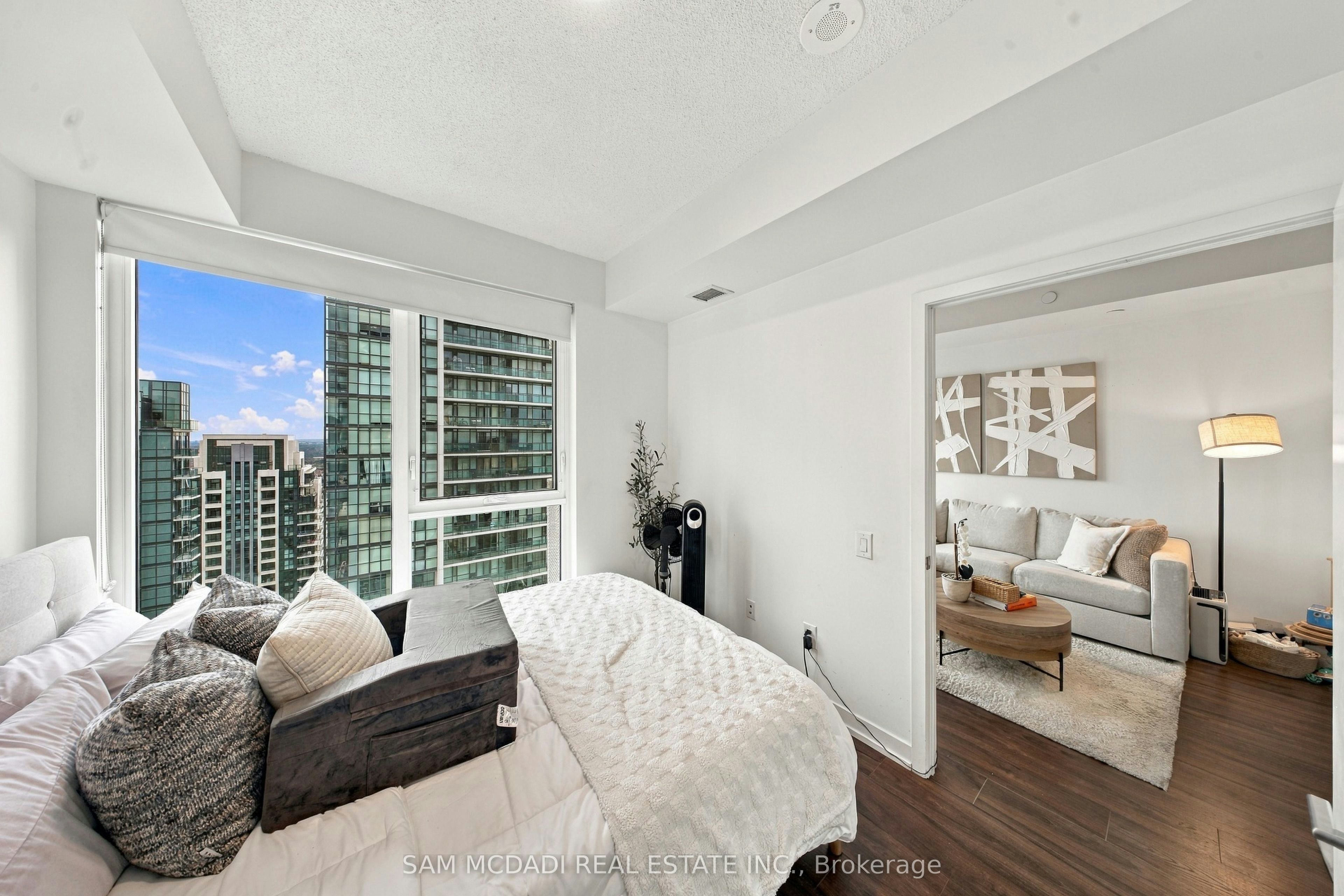 3702-4065 Confederation Parkway, Mississauga, ON, L5B 0L4 - 23