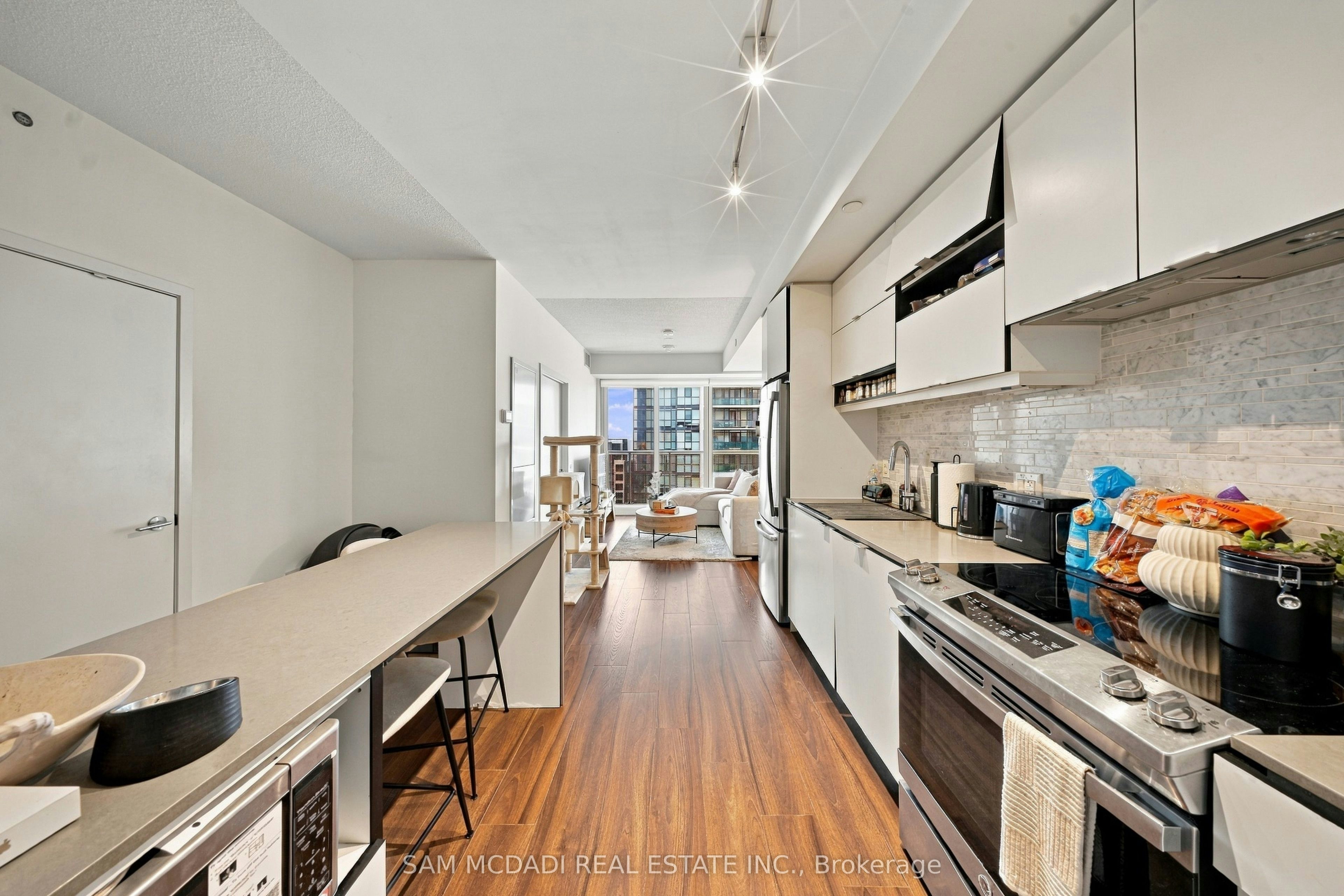 3702-4065 Confederation Parkway, Mississauga, ON, L5B 0L4 - 9