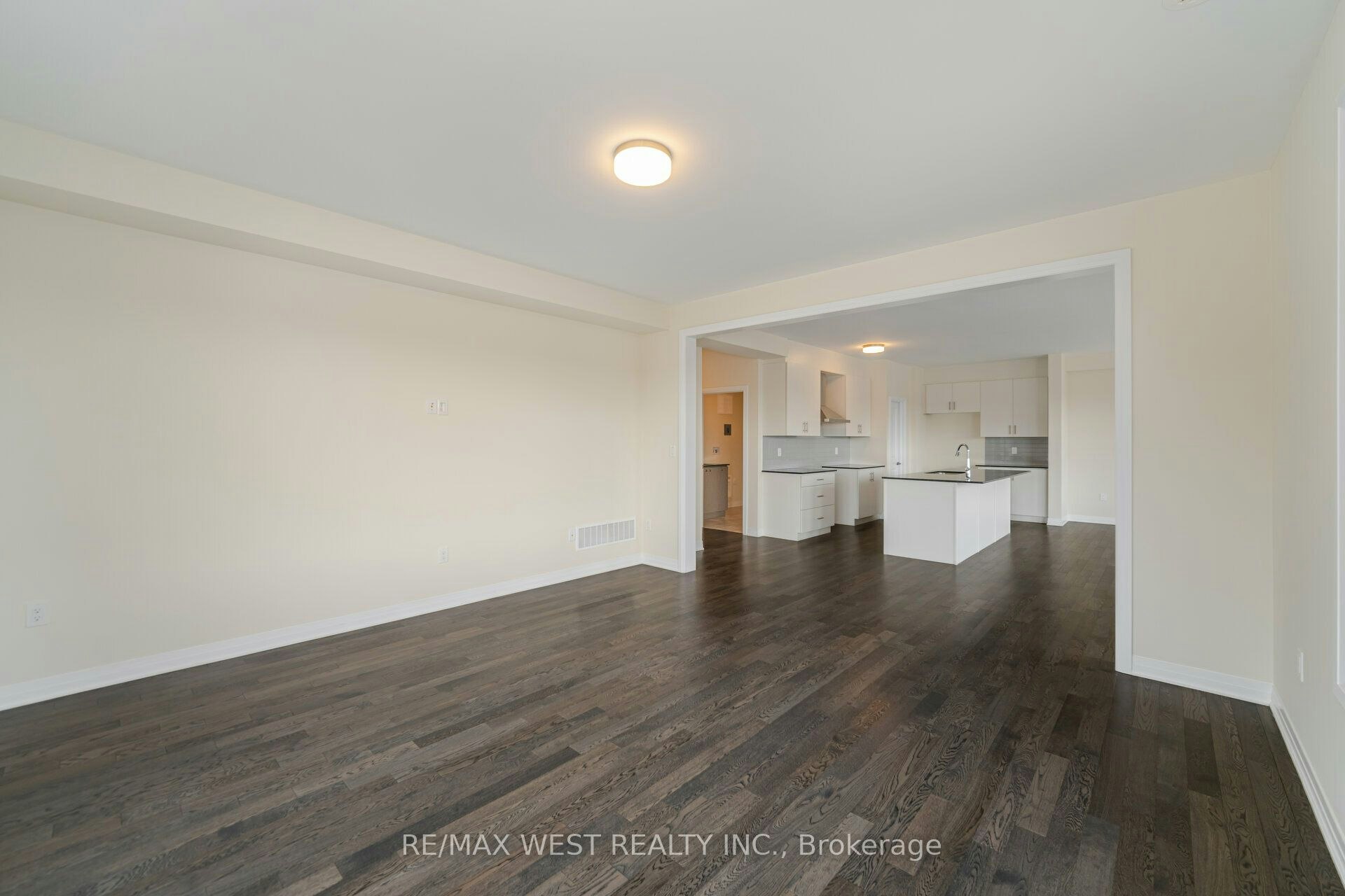 120 Settlers Road E, Oakville, ON, L6H 7C8 - 23