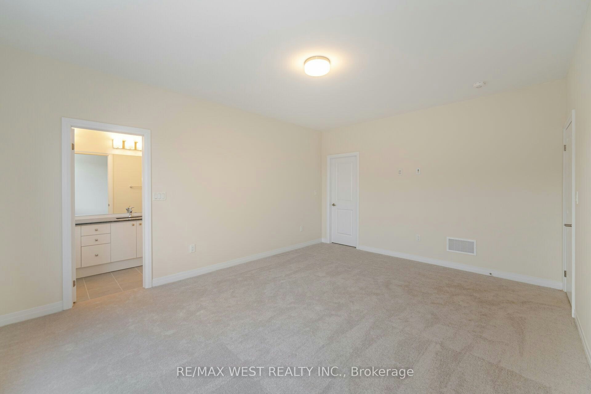 120 Settlers Road E, Oakville, ON, L6H 7C8 - 25