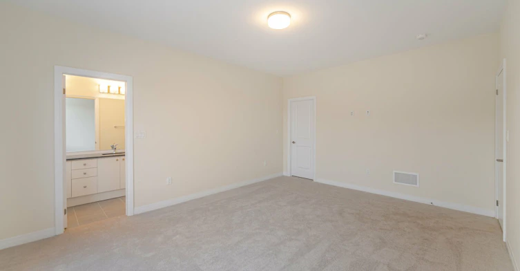 120 Settlers Road E, Oakville, ON, L6H 7C8 - 25