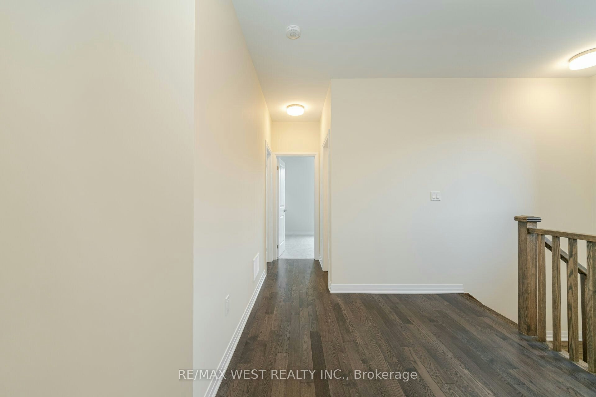 120 Settlers Road E, Oakville, ON, L6H 7C8 - 27