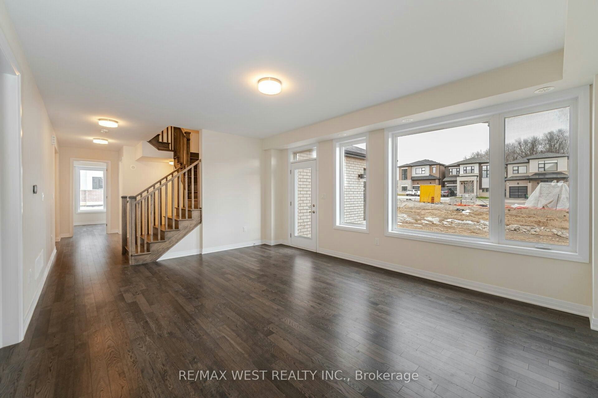 120 Settlers Road E, Oakville, ON, L6H 7C8 - 35