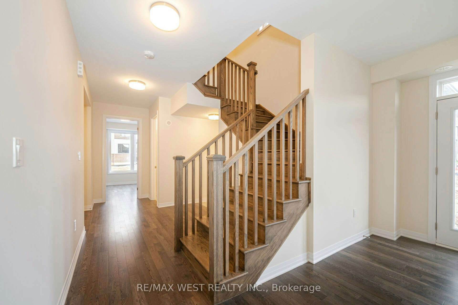 120 Settlers Road E, Oakville, ON, L6H 7C8 - 9