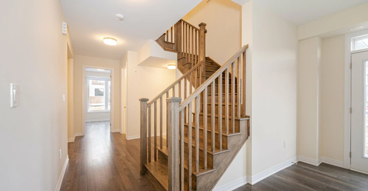 120 Settlers Road E, Oakville, ON, L6H 7C8 - 9