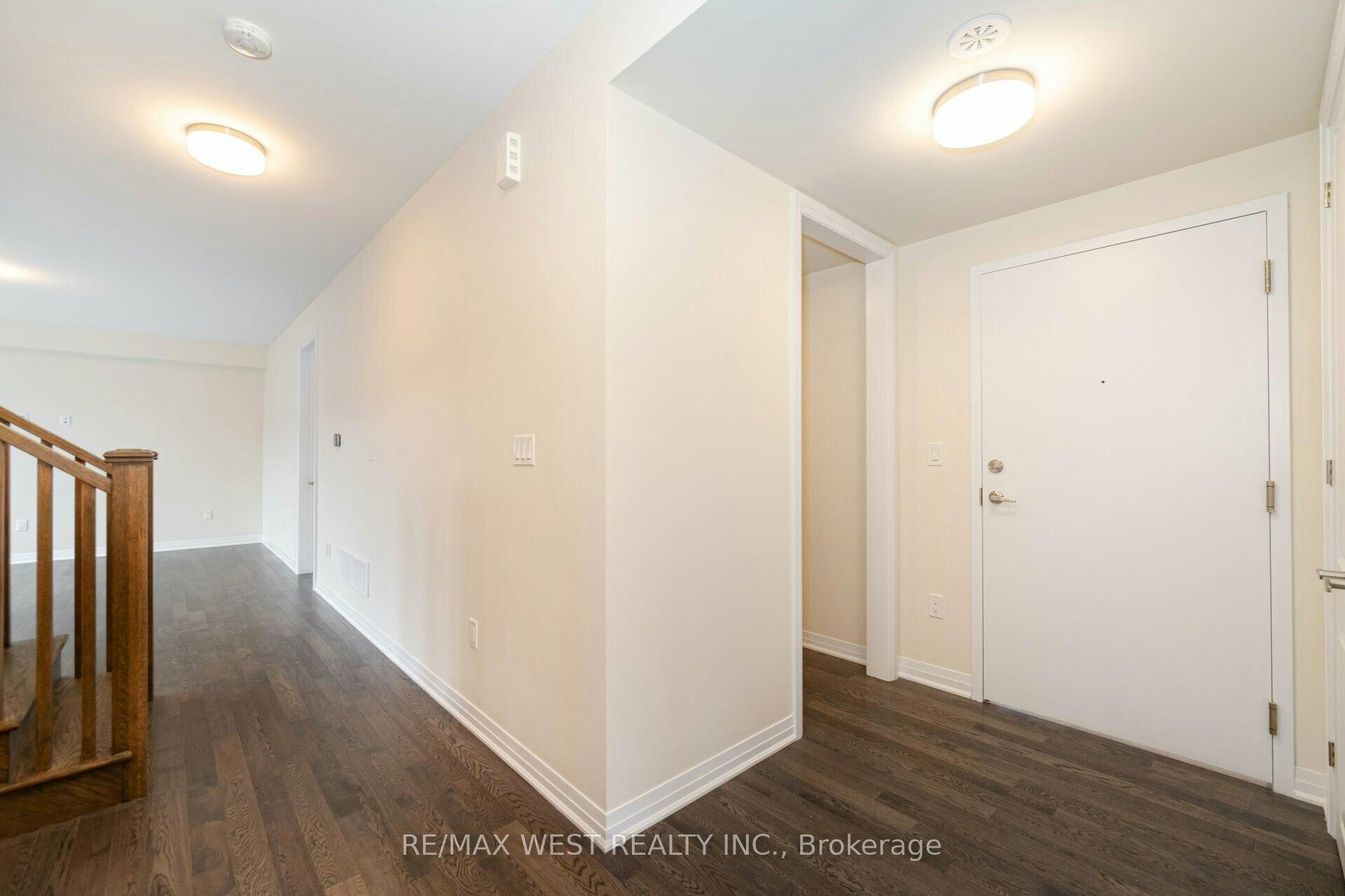 120 Settlers Road E, Oakville, ON, L6H 7C8 - 8
