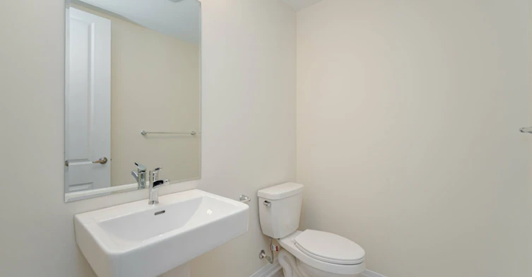 120 Settlers Road E, Oakville, ON, L6H 7C8 - 38