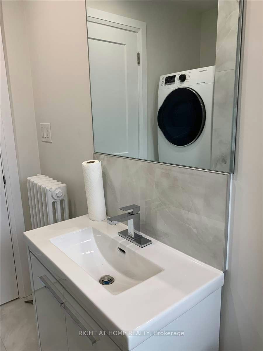 11 Rivercrest Road, Toronto, ON, M6S 4H4 - 9