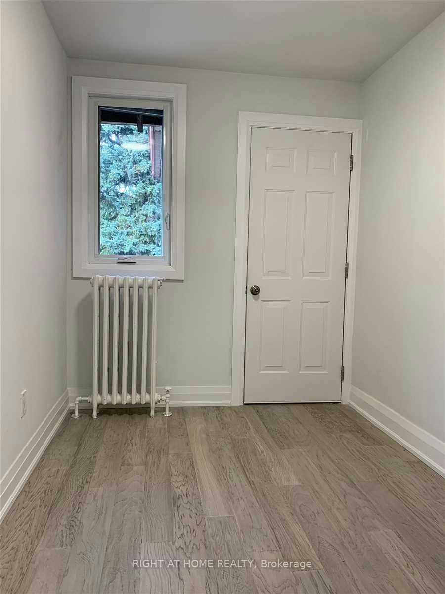 11 Rivercrest Road, Toronto, ON, M6S 4H4 - 12
