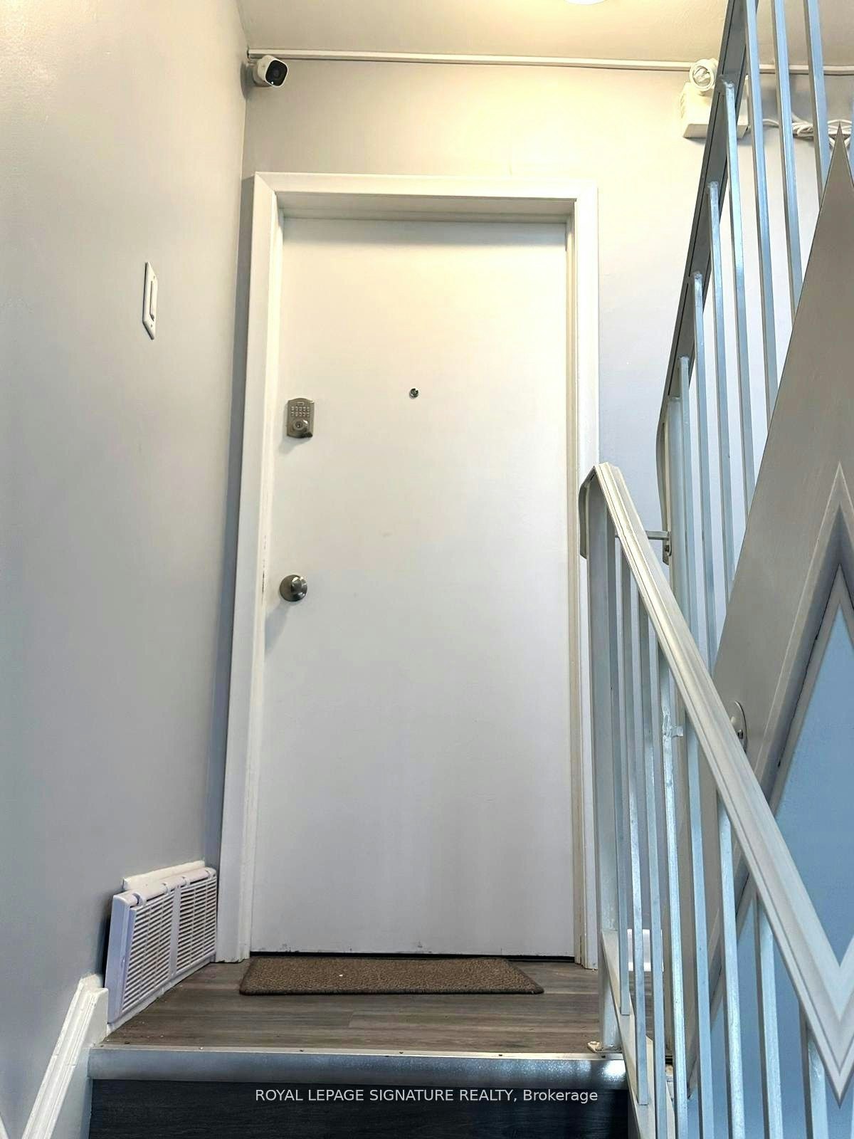 3-13 Wesley Street, Toronto, ON, M8Y 2W4 - 10