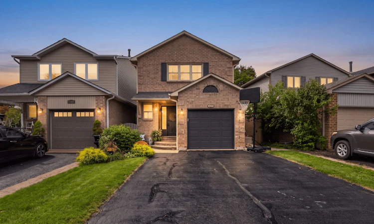 482 Vanier Drive