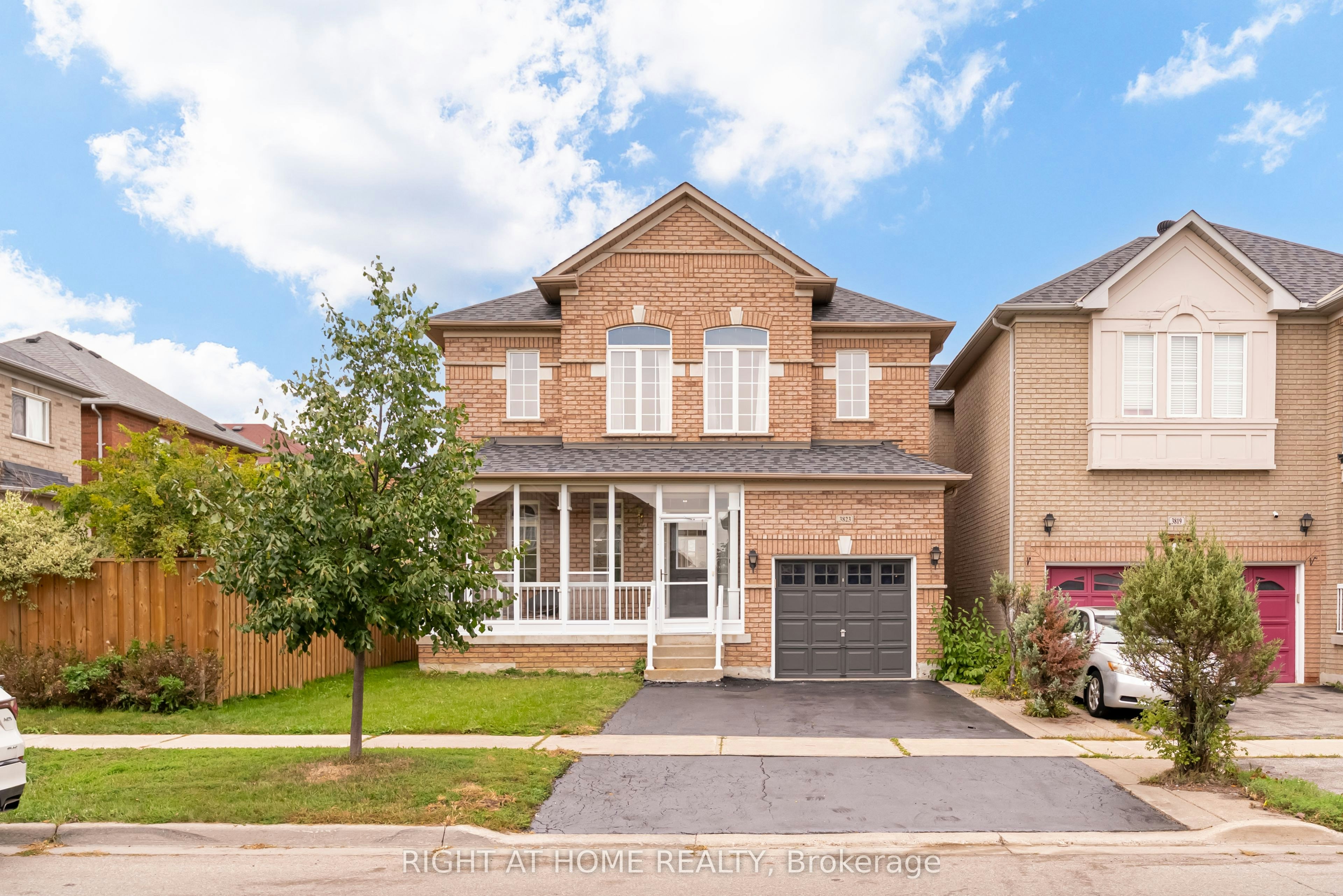 3823 Tacc Drive, Mississauga, ON, L5M 6X3