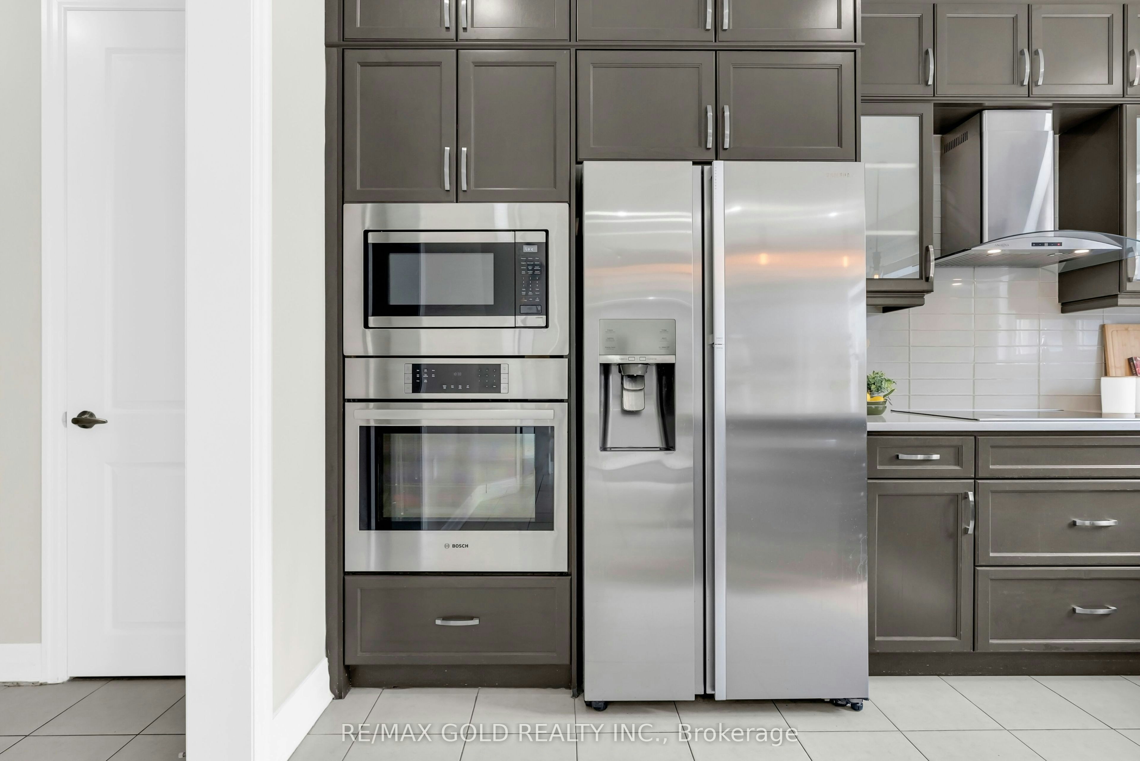 1431 Whitney Terrace, Milton, ON, L9E 0B7 - 25