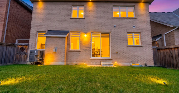 1431 Whitney Terrace, Milton, ON, L9E 0B7 - 2