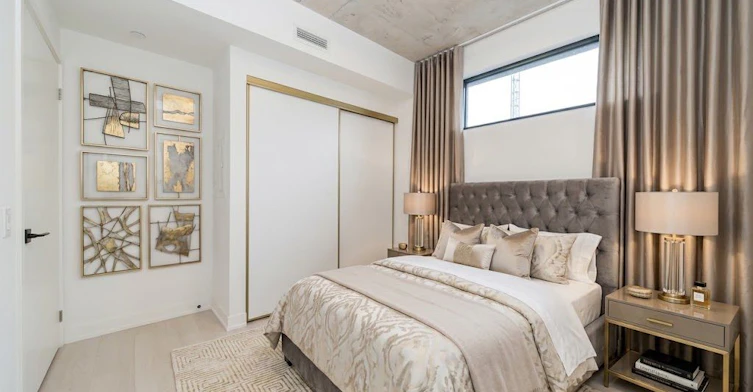 1 Vine Avenue, Toronto, ON, M6P 0C8 - 11