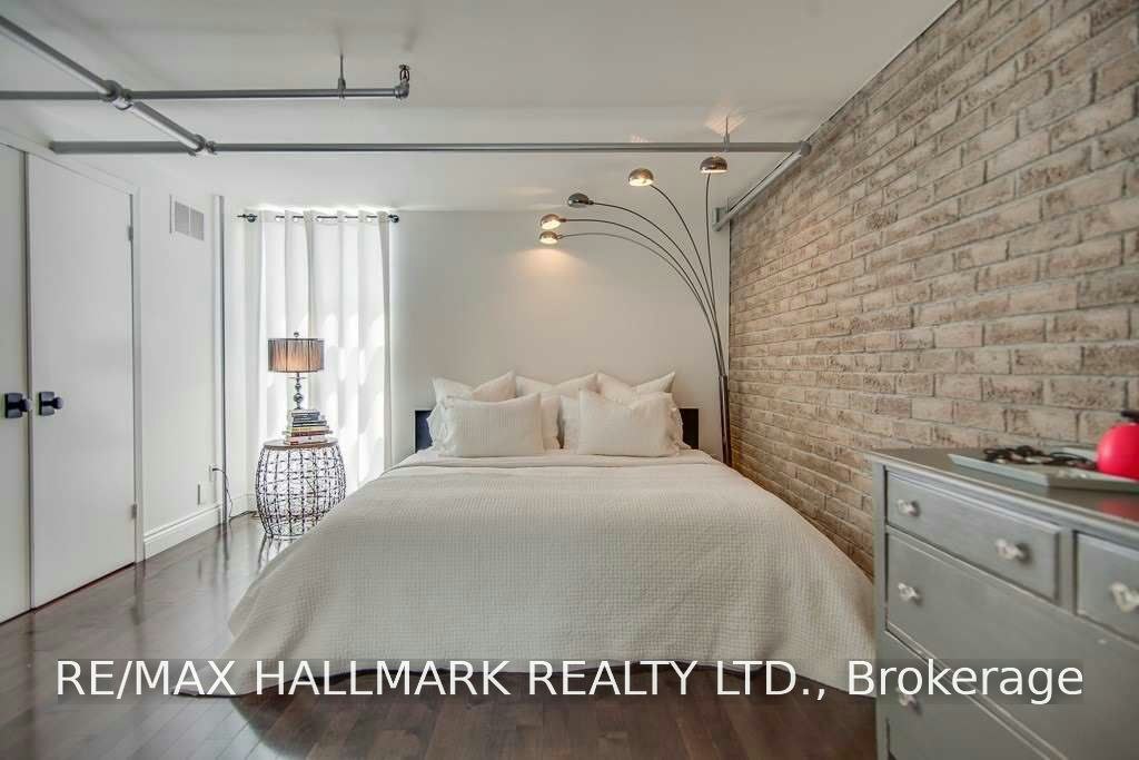 7-6 Bartlett Avenue, Toronto, ON, M6H 3E8 - 12