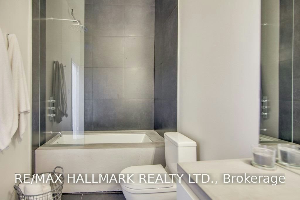 7-6 Bartlett Avenue, Toronto, ON, M6H 3E8 - 14