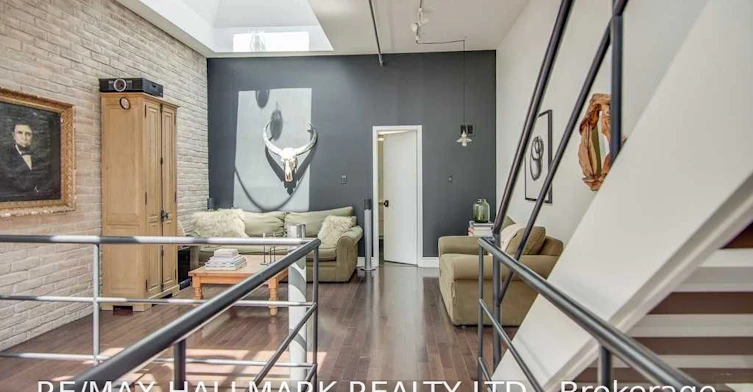 7-6 Bartlett Avenue, Toronto, ON, M6H 3E8 - 9