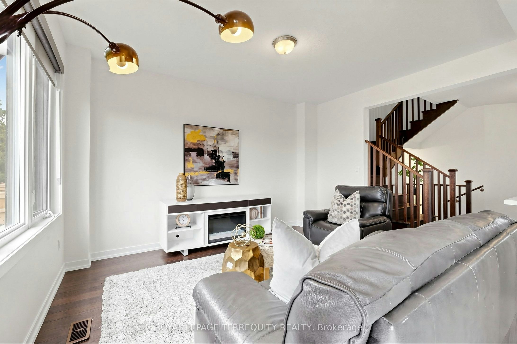 1456 Rose Way, Milton, ON, L9E 1V7 - 11