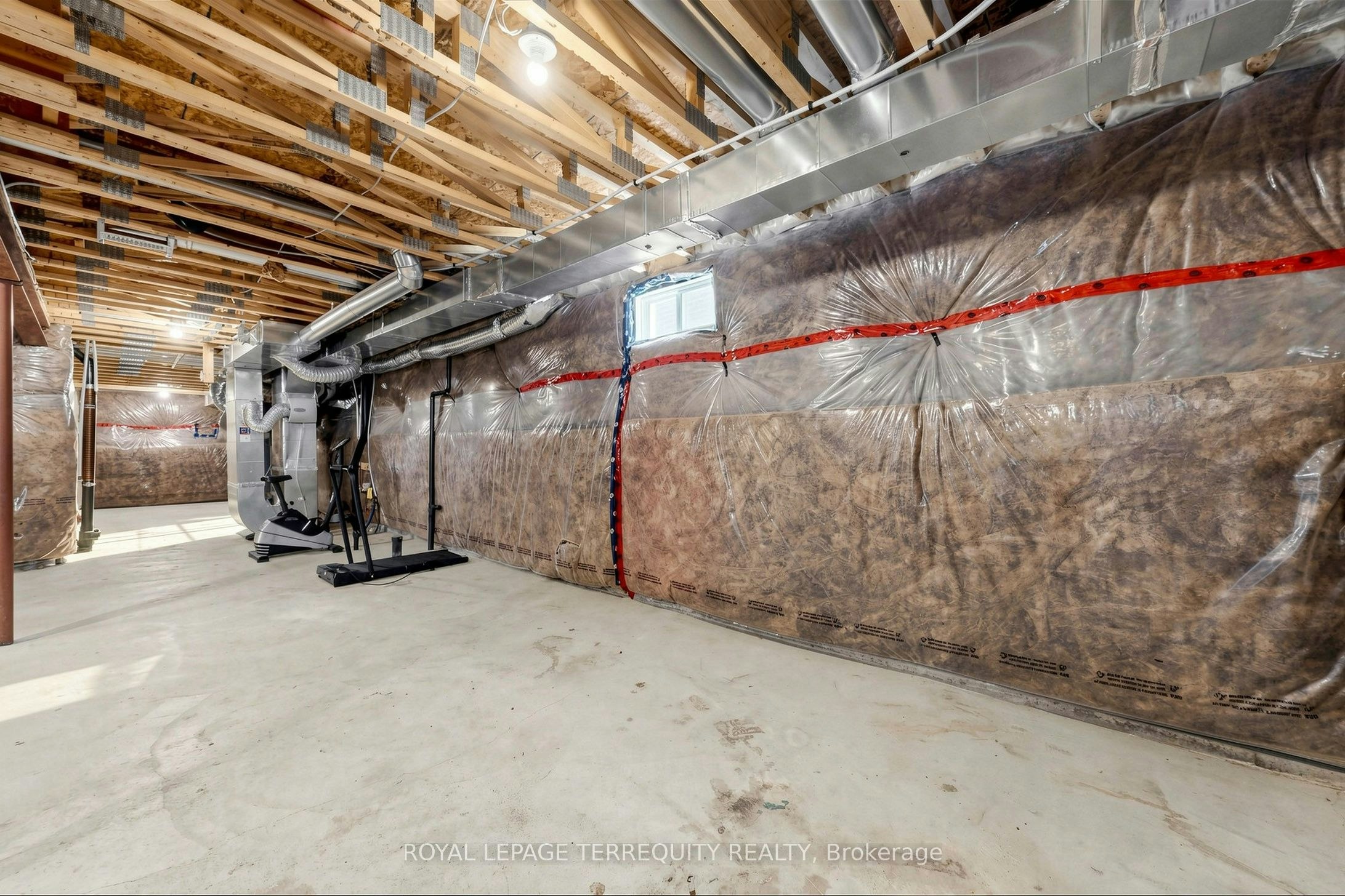 1456 Rose Way, Milton, ON, L9E 1V7 - 39