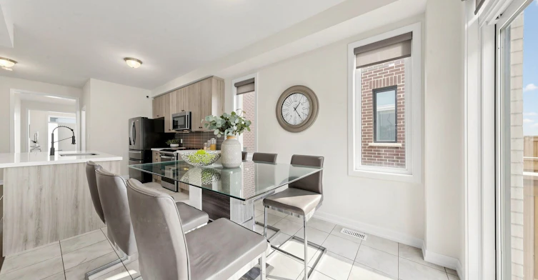 1456 Rose Way, Milton, ON, L9E 1V7 - 13
