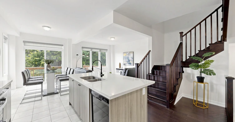 1456 Rose Way, Milton, ON, L9E 1V7 - 17