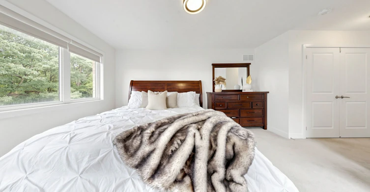 1456 Rose Way, Milton, ON, L9E 1V7 - 23