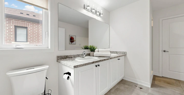 1456 Rose Way, Milton, ON, L9E 1V7 - 25